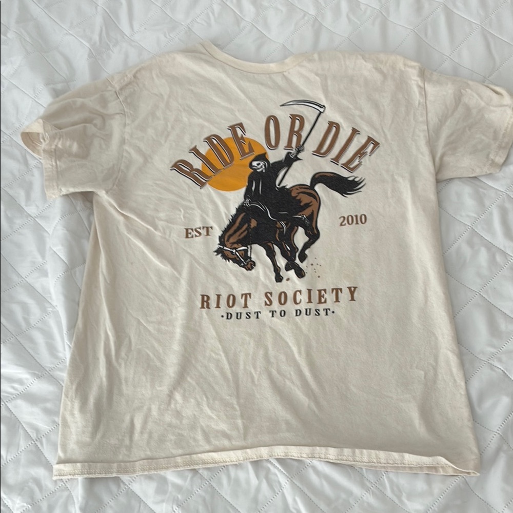 Riot Society Cream Short Sleeve Tee with Western Graphic
